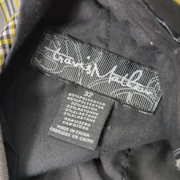 Travis Mathew Beck Shorts Mens Size 32 Plaid Golf EUC - Picture 4 of 8